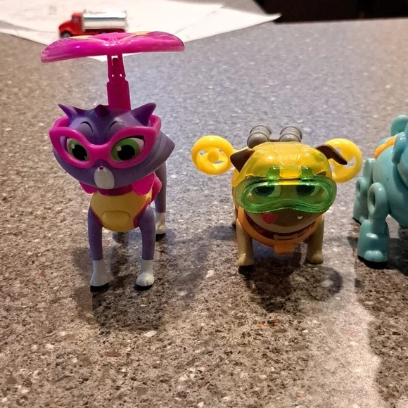 Puppy Dog Pals. Rolly Hissy ARF action figures disney - Picture 3 of 4